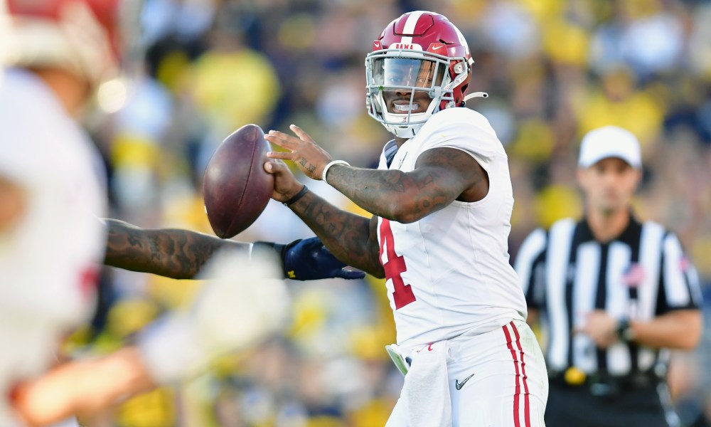 Top Alabama Quarterbacks: Who Will Lead the Crimson Tide in 2024?