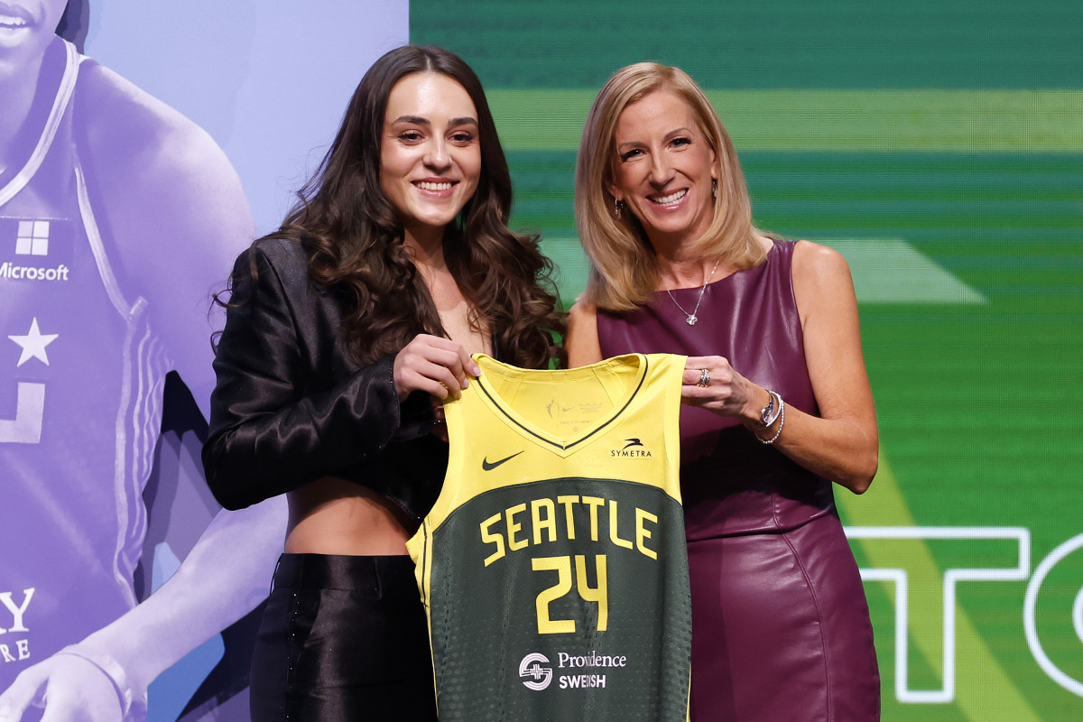 Meet Nika Muhl: From UConn Star to Seattle Storm's Defensive Leader