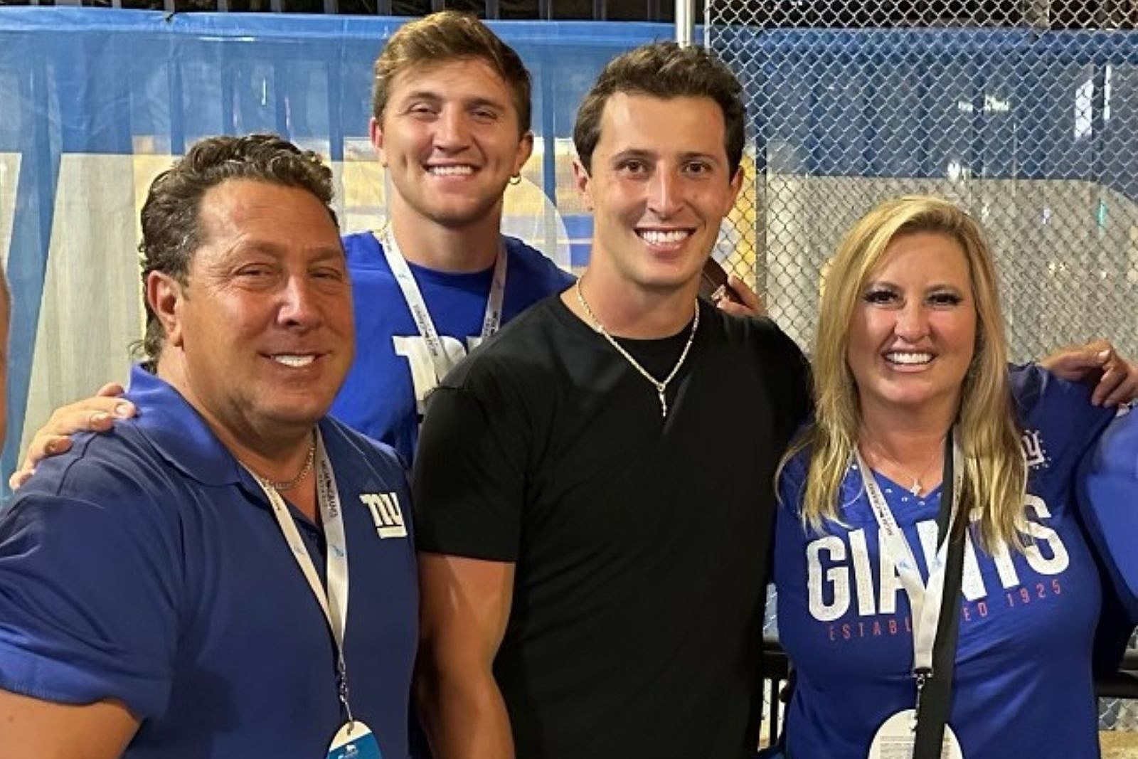 Who Are Tommy DeVitos Parents? Get to Know the Family Behind the Football Star.