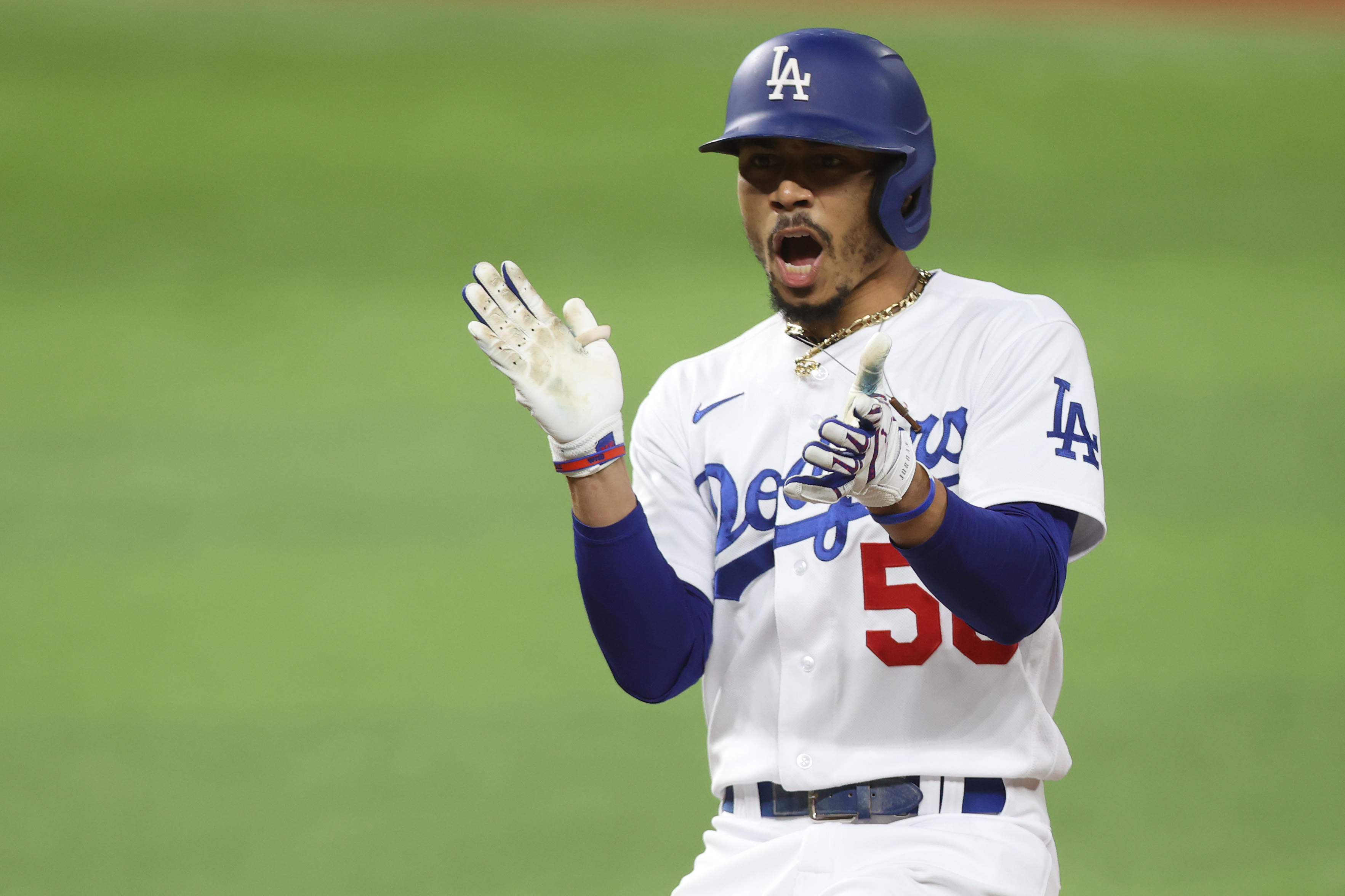 Mookie Betts Contract: A Simple Look at the Money Behind the Dodgers Star Player