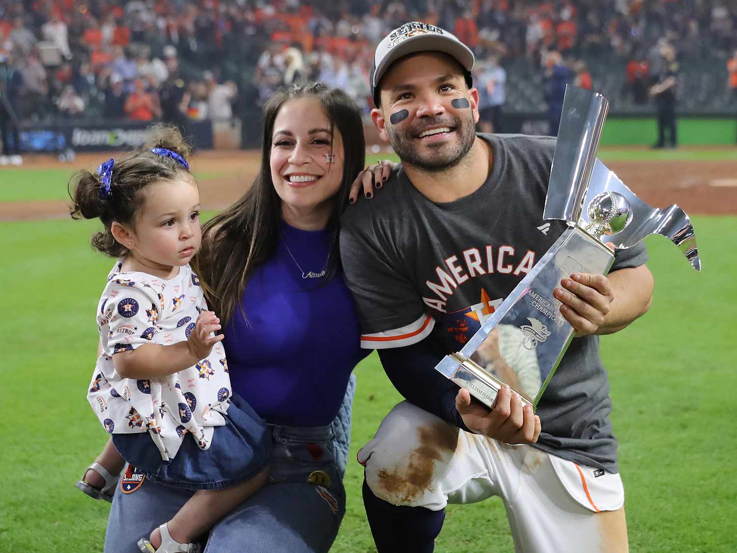 Jose Altuve Wife Age: How Old Is She? Get All the Details on This Power Couple