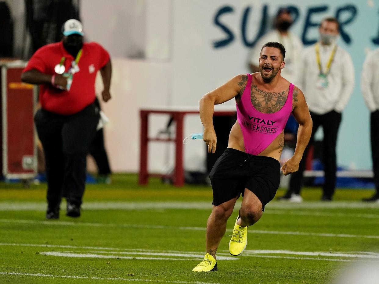 Streaker at Super Bowl 2024: Who was it? Learn all about the streaker and the reason for doing this.