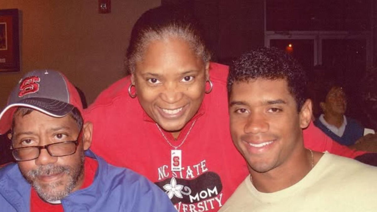 Meet Russell Wilson Parents: Simple Facts You Should Know!