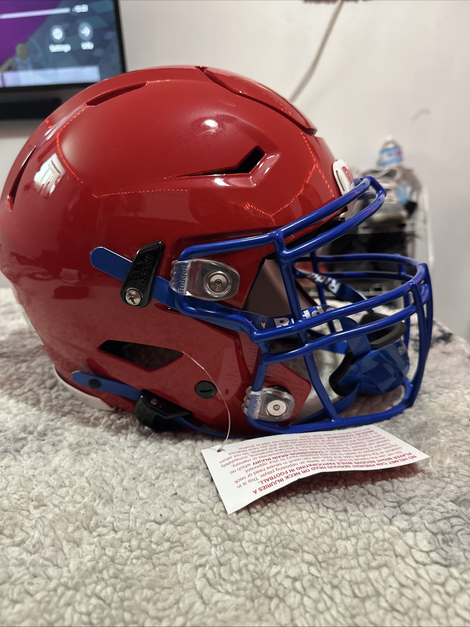 Get a Mahomes Helmet: Where to Buy It? (Your Guide to Getting the Gear)