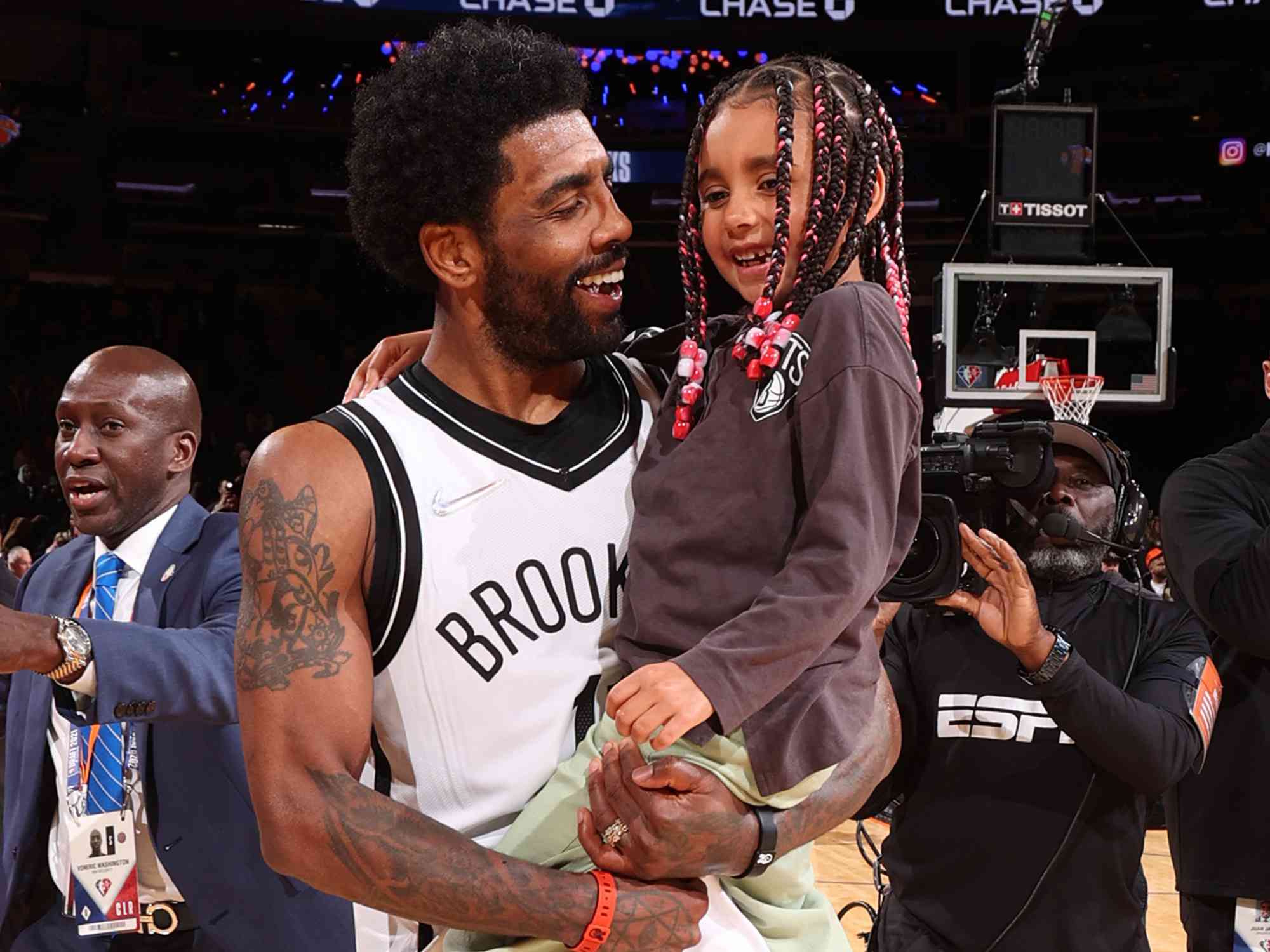 Who Is Kyrie Irving Wife? Learn All About Their Family Life!