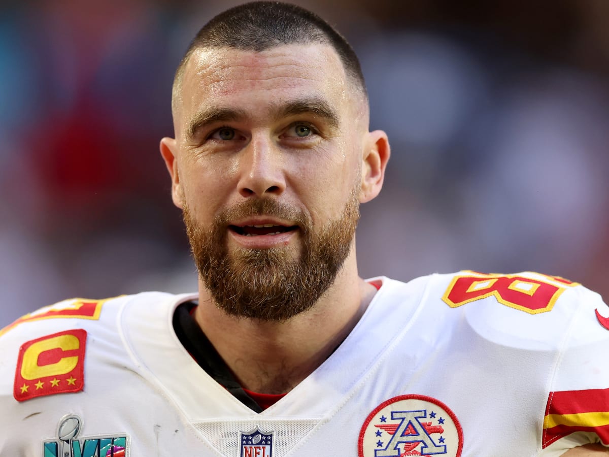 Travis Kelce Networth: How Much Is the NFL Star Worth? (Simple Breakdown)