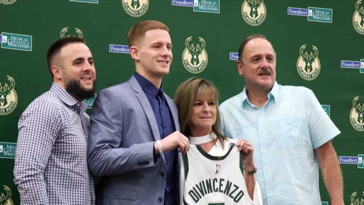 All About Donte DiVincenzo Parents and Their Role.