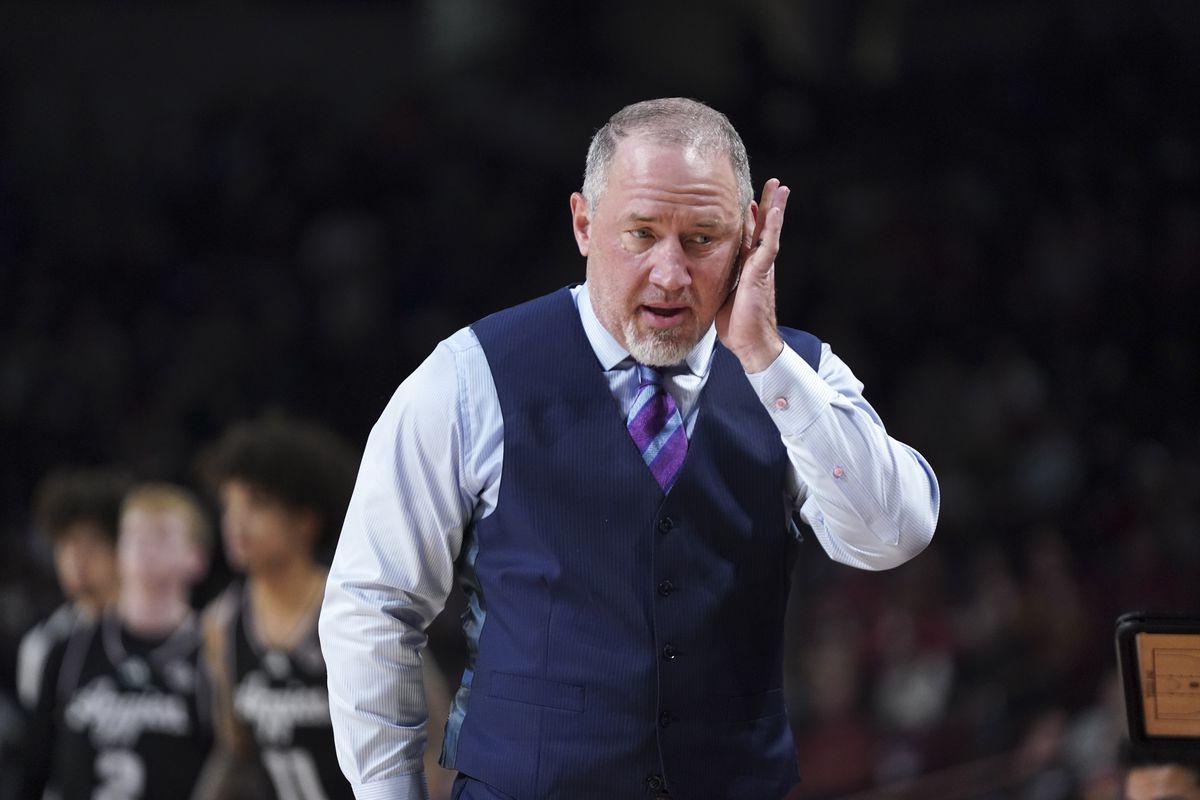 Buzz Williams: Whats the Latest Buzz (News & Coaching Updates)